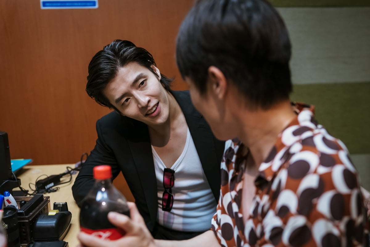 강하늘, 마약판 입문 전후…낯빛 다르네('야당')