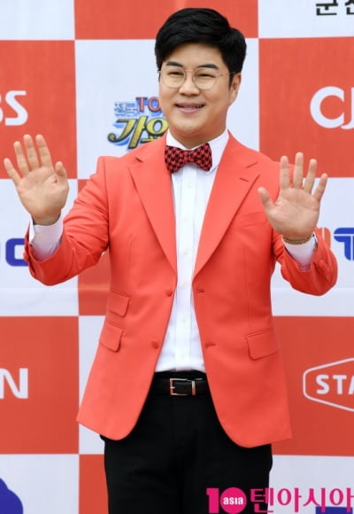 [단독] 소속사 없던 박구윤, A2Z엔터 전속계약…조세호·KCM과 한솥밥