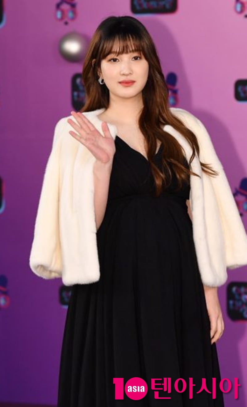 텐아시아 DB