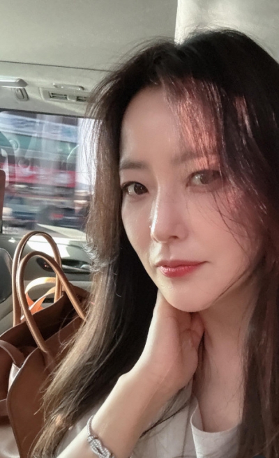 김희선, 美 유학 중인 '영재' 딸에 '특급 칭찬' 받았다…뭉클함에 박제