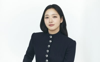 [공식] 김고은, 스타 작가 됐다…3년 만에 경사, "영광이고 기뻐" ('유미의세포들3')