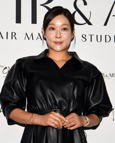 자녀 학비만 12억…'80억 CEO' 현영, 딸 수영 선수였다 "경기에 매니저로 동행" ('라스')