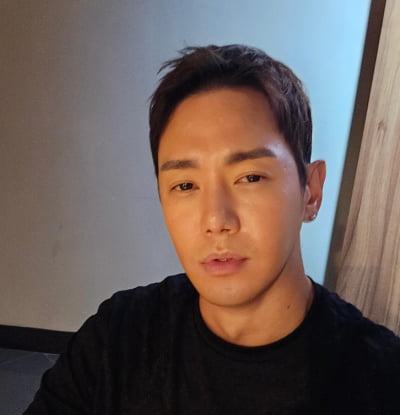 [공식] 환희, 갑작스레 올린 사과문에 깜짝…"재정비하는 시간, 미안하고 죄송해"
