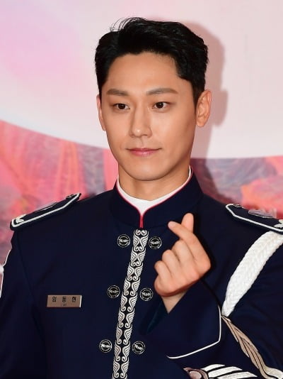 '임지연♥' 이도현, 공개 연애 2년 만에 기쁜 소식
