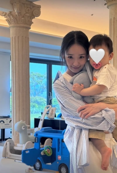 집이야 궁전이야…손연재, 신전 방불케 하는 '72억 대저택' 기둥