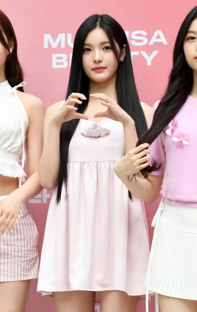 하츠투하츠 유하, 분위기 미녀[TEN포토+]