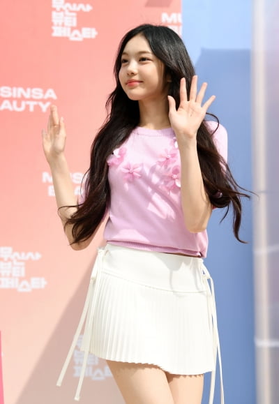 하츠투하츠 이안, 청량한 비주얼...뒤돌아보면 심쿵[TEN포토+]