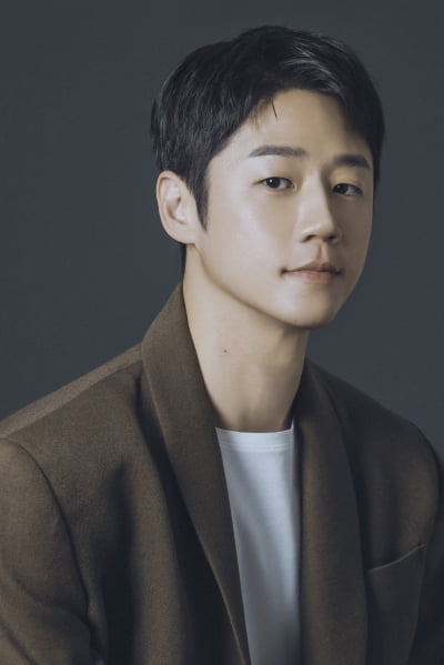 정준원, 현실 구도원 맞았네 "♥고윤정 외모, 신의 영역…내 인기는 잠잠해질듯" ('언슬전')[TEN인터뷰]