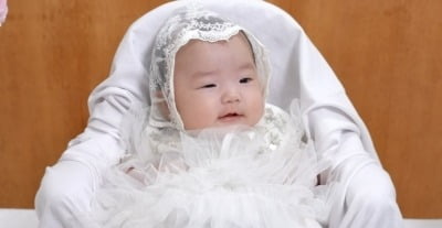 '45세' 이정현, 딸 생후 100일 만에 완성형 미모…母 눈웃음 빼닮았네 ('편스토랑')