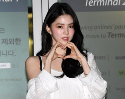 한소희, 공항을 밝힌 미모와 몸매[TEN포토+]