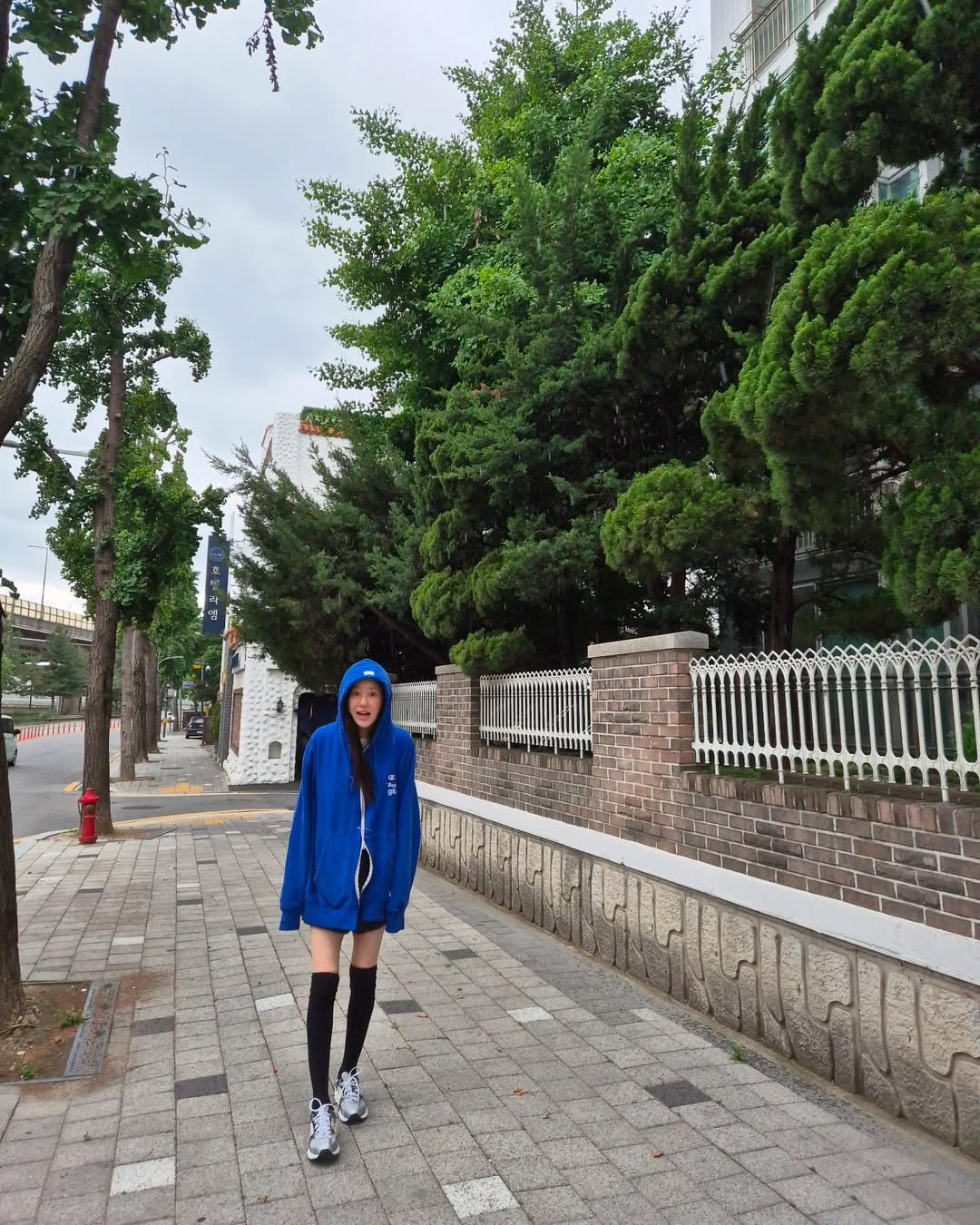고현정, "휘청휘청" 다니는데 종잇장 같네…분위기는 동네 언니인데 뼈마름