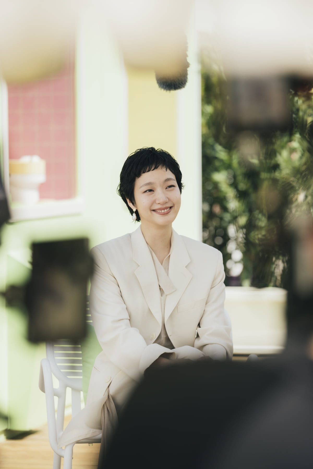 김고은, 머리 천천히 자라는 편인가…프랑스 칸서도 숏컷 보이쉬 매력