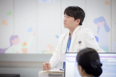 '김사비 최애' 류재휘 교수, '강강약약' 좋은 어른의 정석…"즐거웠고 설레였다" ('언슬전')