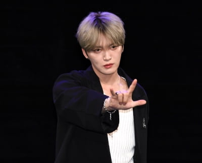 김재중, 록병 완치 소식 전했다…"재발시키려 노력했는데 잘 안 돼"