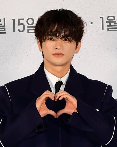 블랙핑크 지수와 ♥핑크빛이라더니…서인국, 기쁜 소식 전했다 팬미팅 투어 개최 [공식]