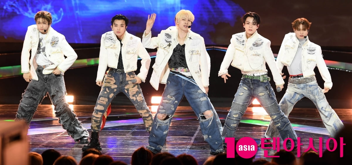 디엑스틴, 멋진 무대[TEN포토]