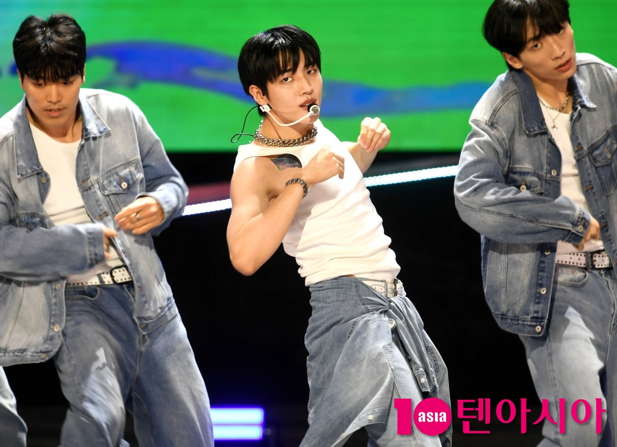 재찬, 청바지+흰티만 입어도 빛나[TEN포토]