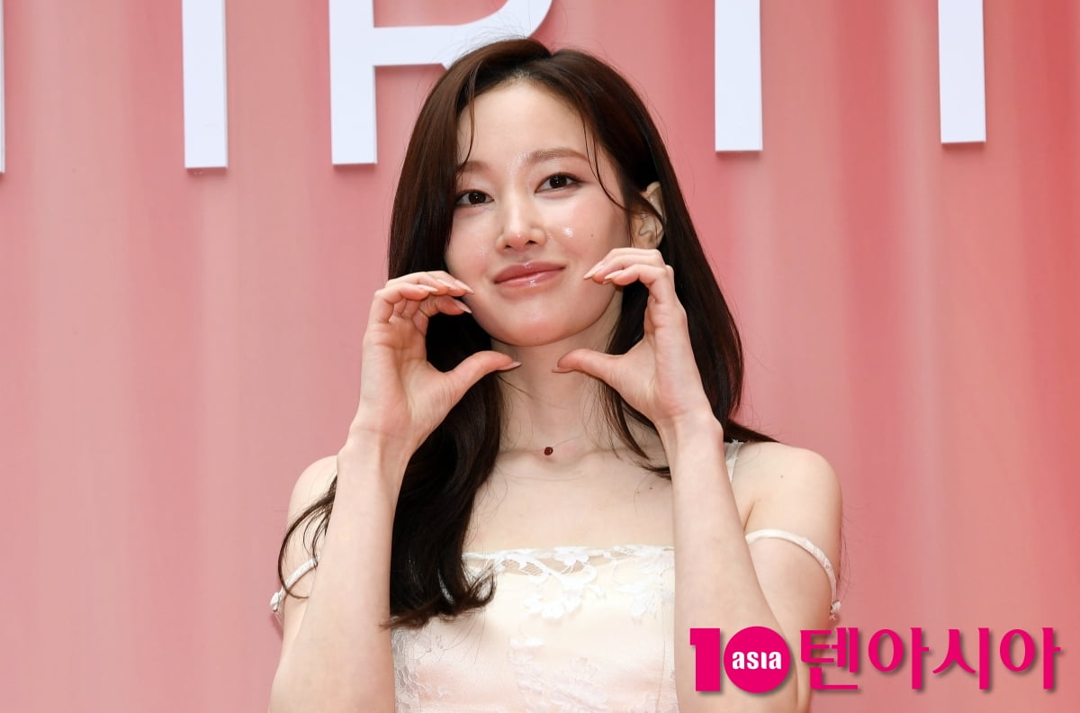 전종서, 애교 끝판왕...새하얀 각선미[TEN포토+]