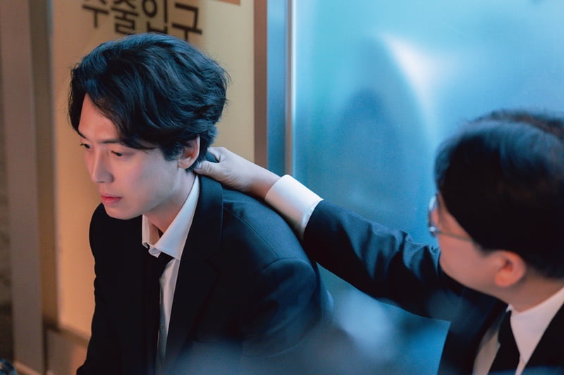 정경호, 불운 연속이네…"인생 왜 이렇게 꼬이지" 몰골 엉망된 근황('노무사 노무진')