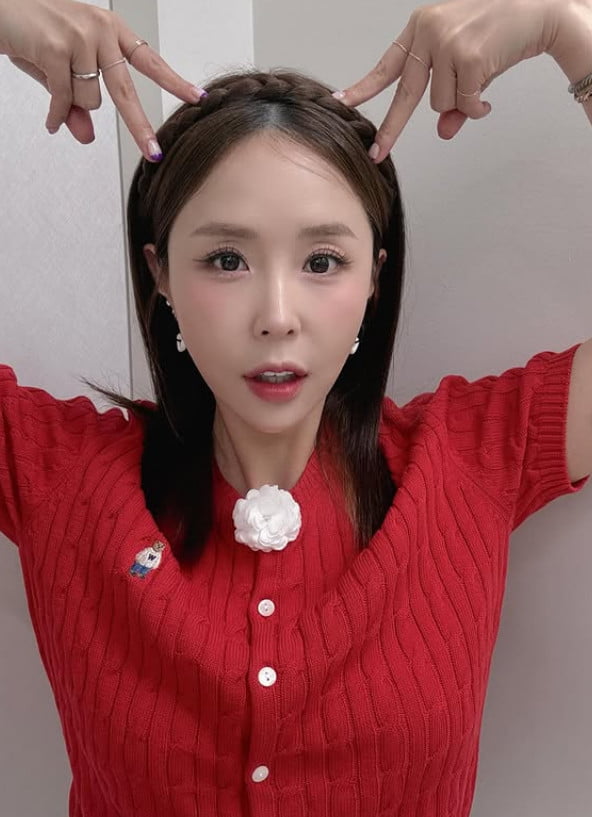 사진=신지 SNS