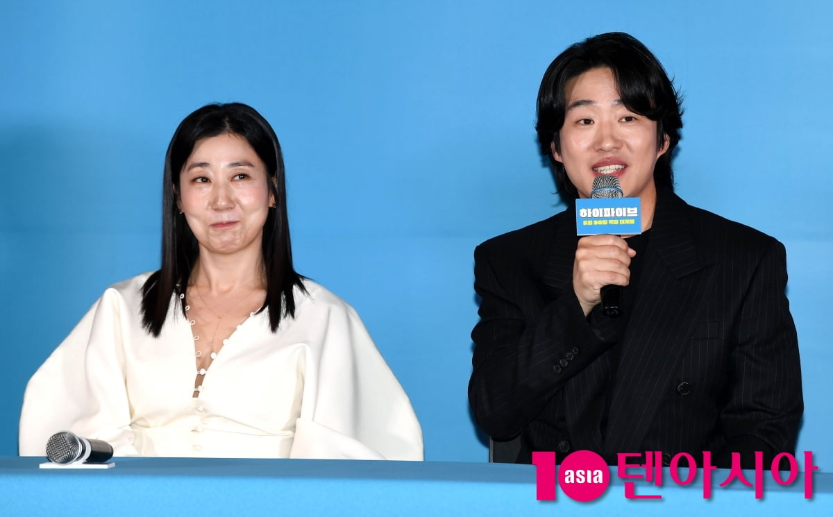 라미란-안재홍, 응팔 모자...이번엔 남매같은 느낌[TEN포토]