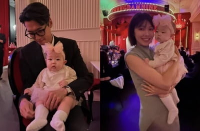 정경호♥최수영, 8개월 아기 품에 안고 '찰칵'…지인 결혼식서 포착