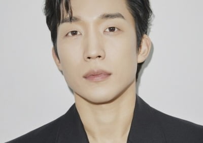 이상이, 박보검 뒤이어 뜻밖의 도전…일일 기상 캐스터 나선다