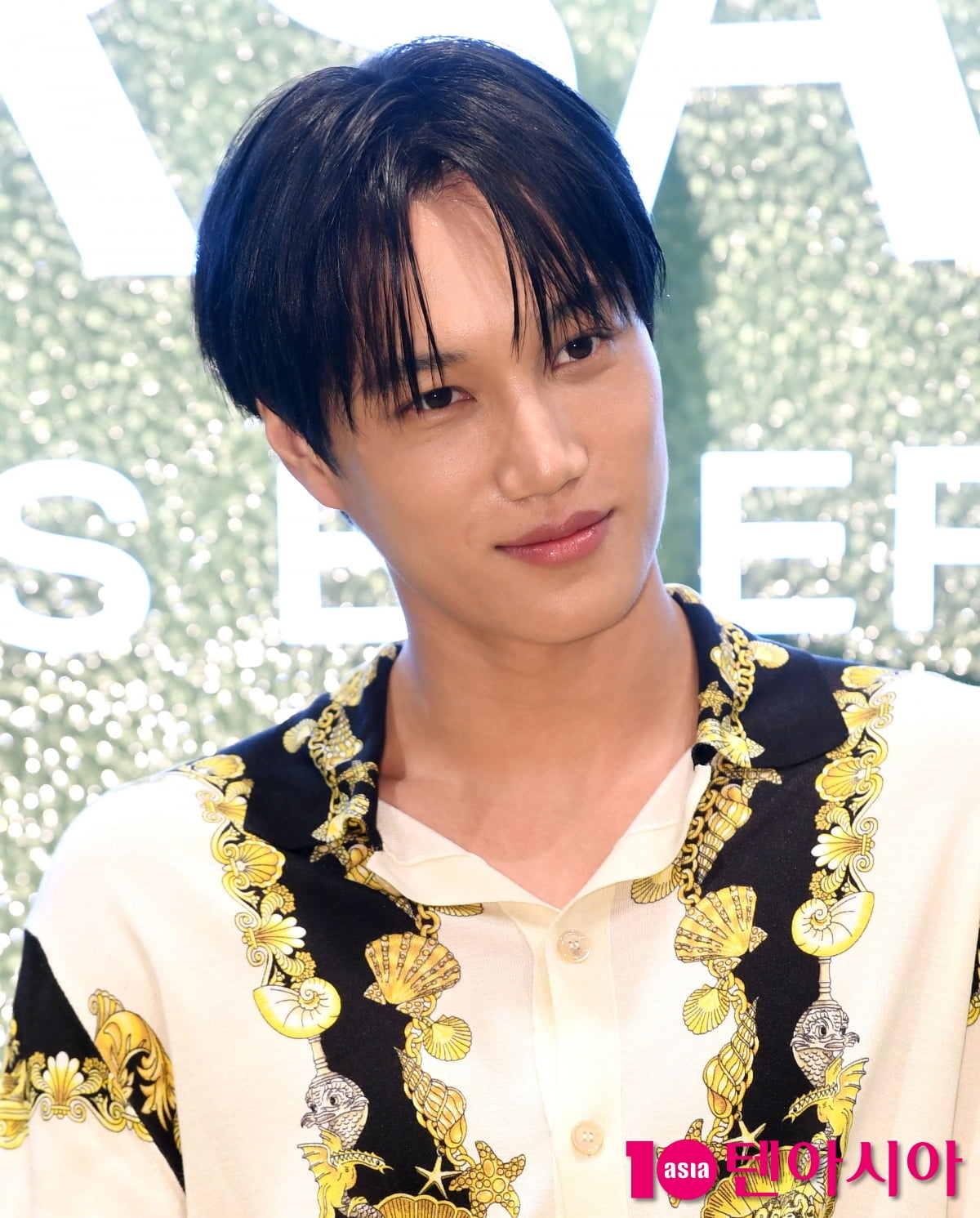 엑소 카이, 강렬한 눈빛...소녀들 심쿵하게 만들어~[TEN포토+]