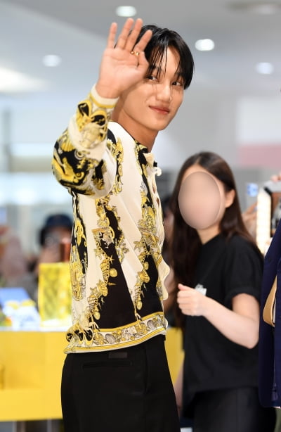 엑소 카이, 강렬한 눈빛...소녀들 심쿵하게 만들어~[TEN포토+]
