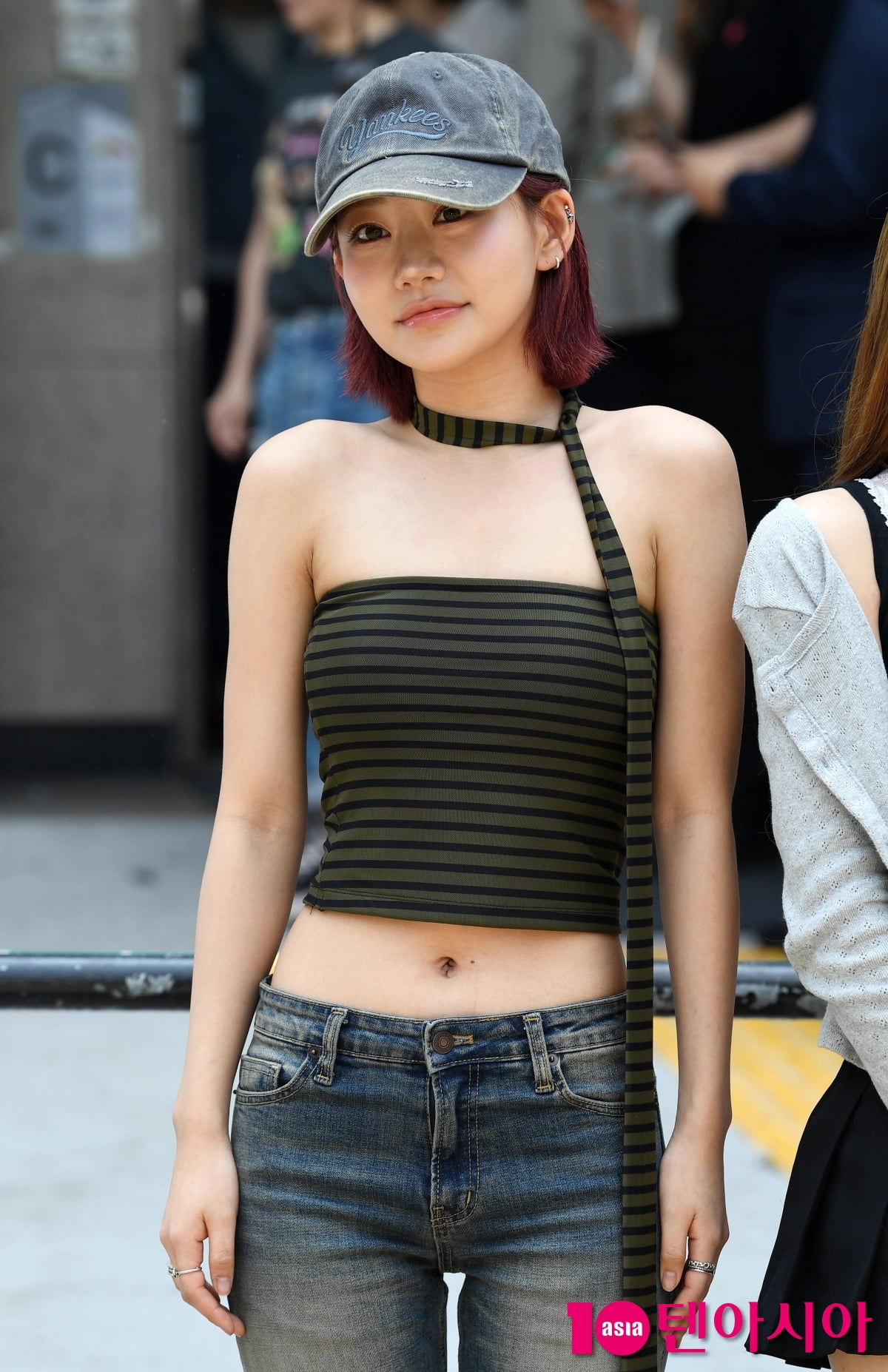 키스오브라이프 쥴리, 너무 섹시한 사전투표 복장...아찔하네[TEN포토+]