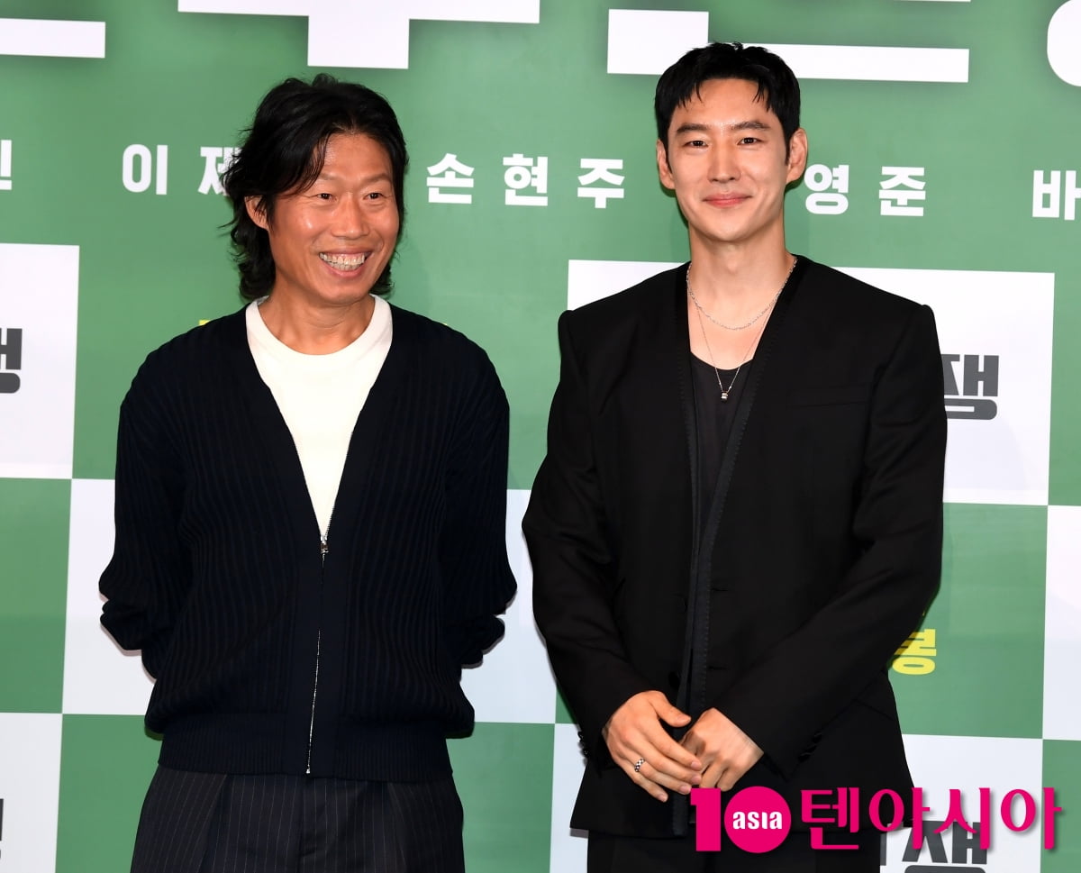 '소주전쟁' 유해진-이제훈, 돋보이는 부로맨스[TEN포토+]
