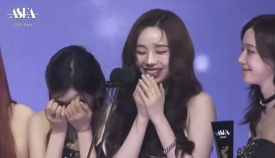 깔깔 웃은 카리나, 결국 진정성 논란…가벼운 태도에 팬심 '흔들' [TEN피플]