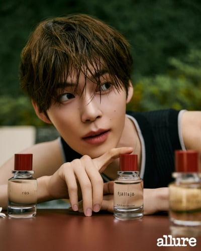 차은우 닮았다고 떠오른 5세대 아이돌…강다니엘 바통 받더니, 향수 뮤즈 발탁 [화보]