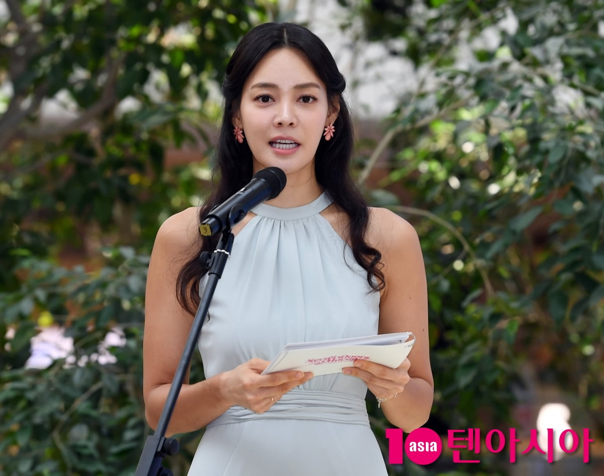 안현모, 세련된 고혹美...오랜만에 인사드려요[TEN포토+]