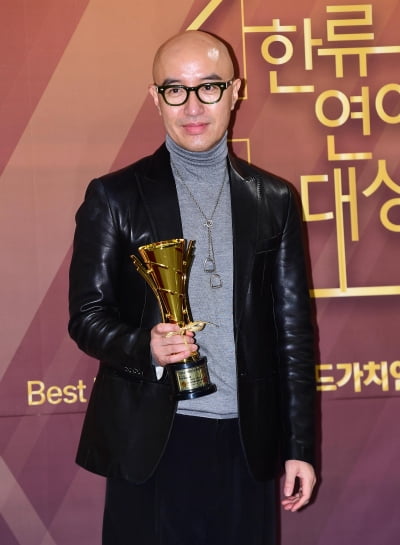 홍석천, 선배들 텃세에 일침 "뭘 안다고" ('팽봉팽봉')