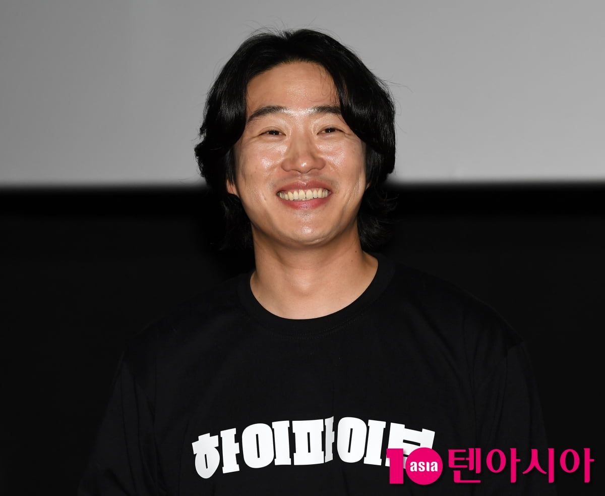 '하이파이브' 안재홍, 강풍 능력자의 피리 솜씨는?[TEN포토+]