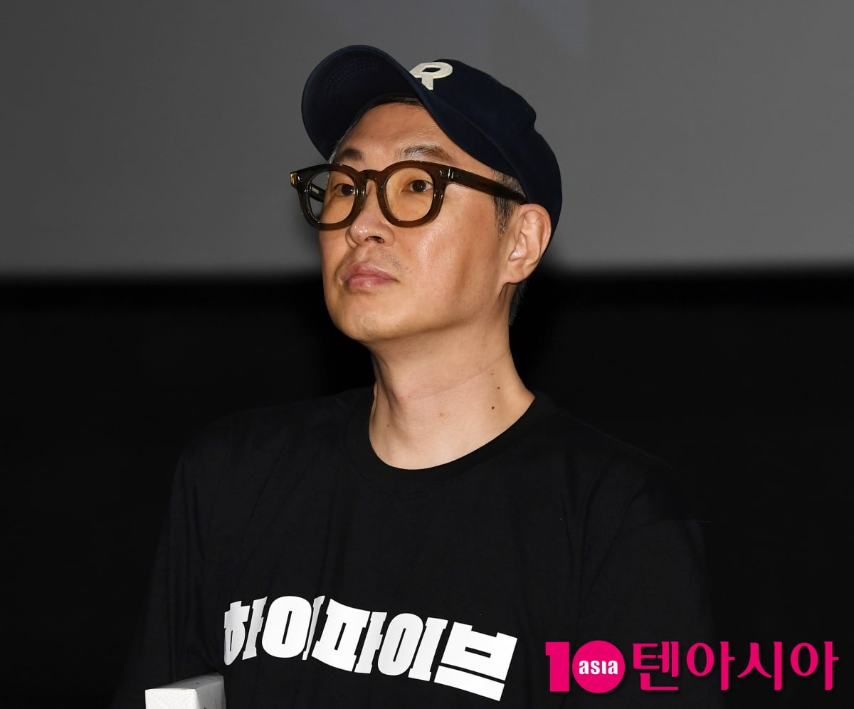 '하이파이브' 강형철 감독, 무대인사는 시크하게[TEN포토+]