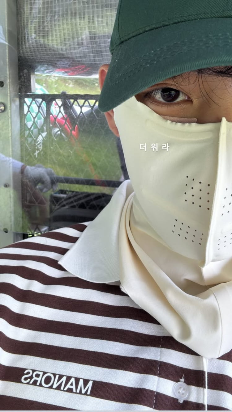 뷔, 골프 화보 느낌 나잖아…30도 넘는 폭염 속 라운딩 강행
