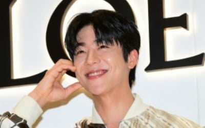 '횹사마' 채종협, 데뷔 9년 차에 겹경사 맞았다…예능 출연→팬미팅 성료