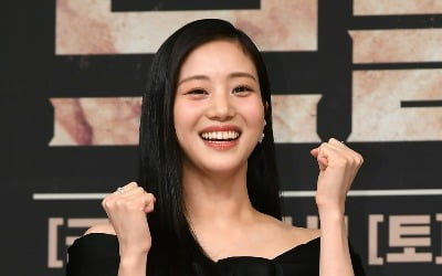 100대 1 뚫은 문채원 닮은꼴…박형식과 ♥핑크빛 이어 승승장구 [TEN피플]
