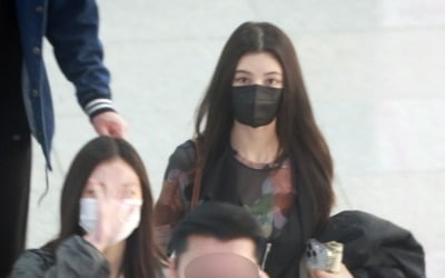 돌아올 수 없는 강 건넜다더니…뉴진스 다니엘, 어도어와 日 스케줄 동행 [TEN이슈]