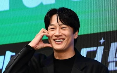 '무빙2' 드디어 나오나…차태현 "내년 초 목표, 전기 많이 줬으면" ('라디오쇼')