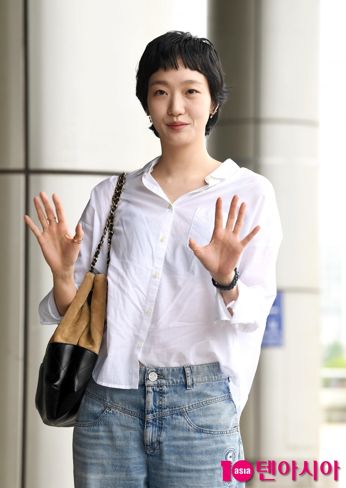 김고은, 청순미 뿌리며 출국...태양도 질투하는 미모[TEN포토+]