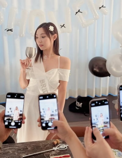 '사업가♥' 미쓰에이 민, 휘황찬란 결혼식 준비…친하다는 지아·페이는 없네
