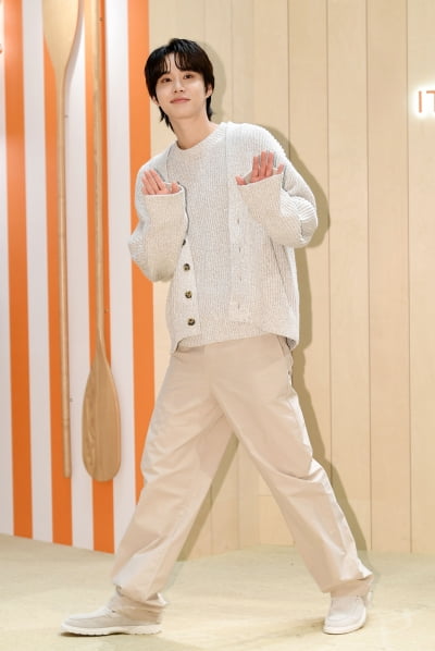 NCT 정우, 남친룩의 정석...스윗해[TEN포토+]