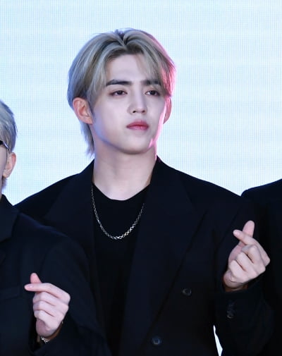 세븐틴 디에잇, 순정만화 주인공처럼[TEN포토]