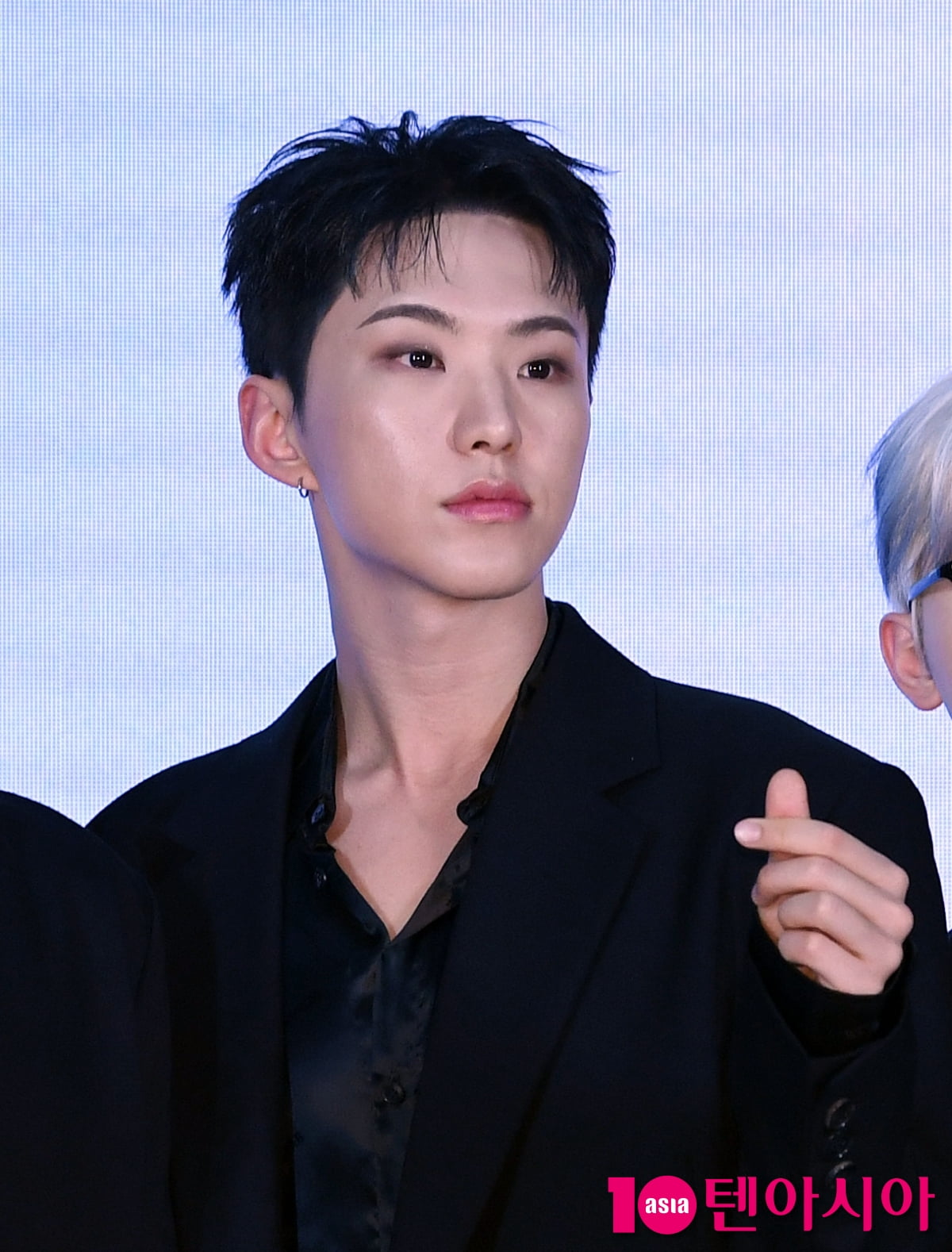 세븐틴 호시, 호랑이 눈빛[TEN포토]