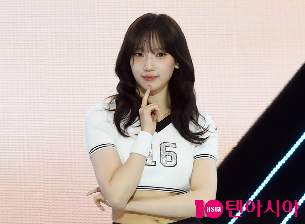 유스피어 소이, 댕냥이 포즈[TEN포토+]
