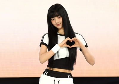 오마이걸 유빈, 미담 전해졌다…'막내' 유스피어 "삼겹살 회식, 소고기로 갚겠다"