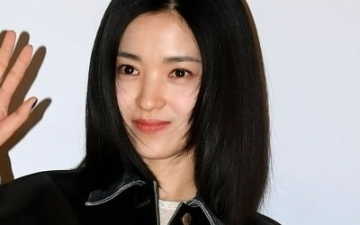 '166cm 46kg' 김태리, 1년 만에 10cm 성장했다…"밥도 안 먹고 잠만 자" ('빠더너스')